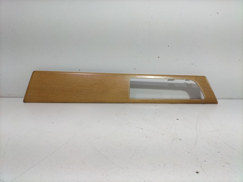 Recambio de moldura para land rover discovery iv (l319) 3.0 sdv6 4x4 referencia OEM IAM AH22F05H16  