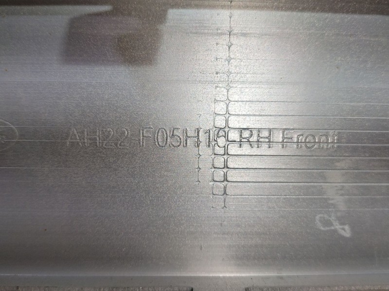 Recambio de moldura para land rover discovery iv (l319) 3.0 sdv6 4x4 referencia OEM IAM AH22F05H16  