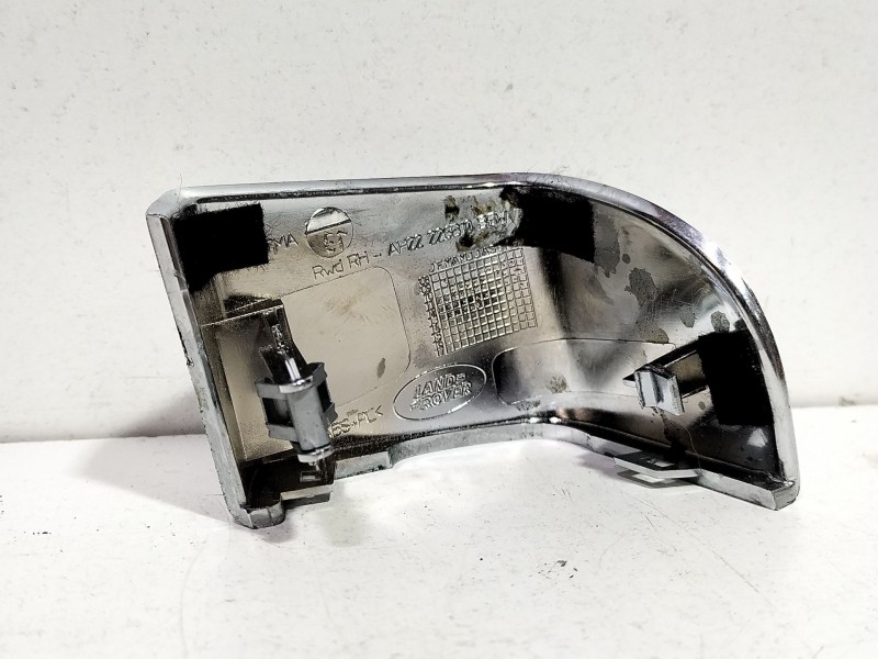 Recambio de moldura para land rover discovery iv (l319) 3.0 sdv6 4x4 referencia OEM IAM AH22226B10BBW  