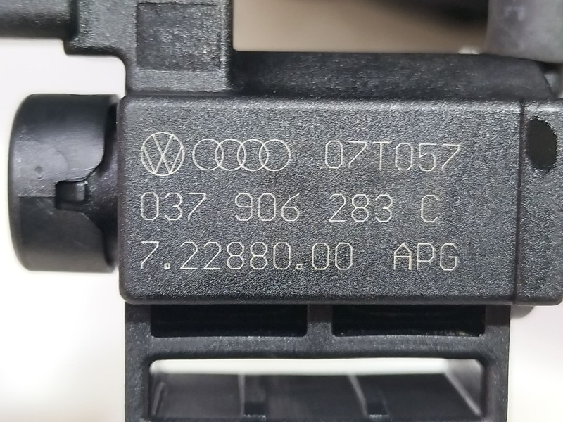 Recambio de caja filtro aire para audi a6 allroad c6 (4fh) 3.2 fsi quattro referencia OEM IAM 4F0133843  