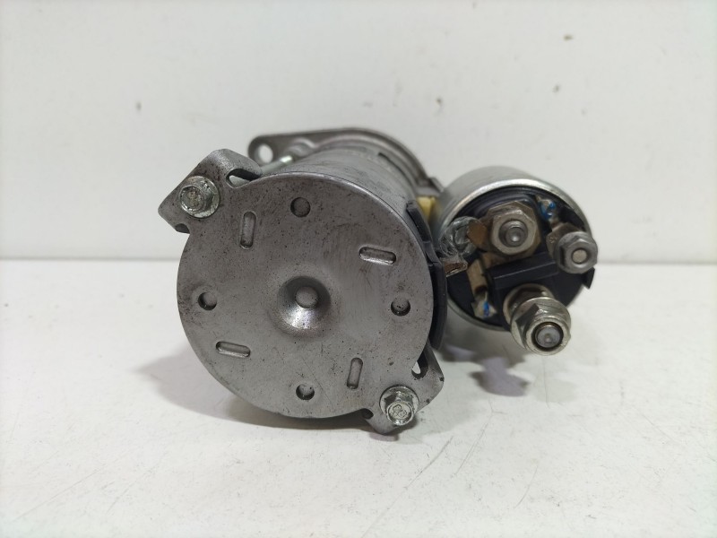 Recambio de motor arranque para mercedes-benz clase b (w245) 200 cdi (245.208) referencia OEM IAM A006151030180  