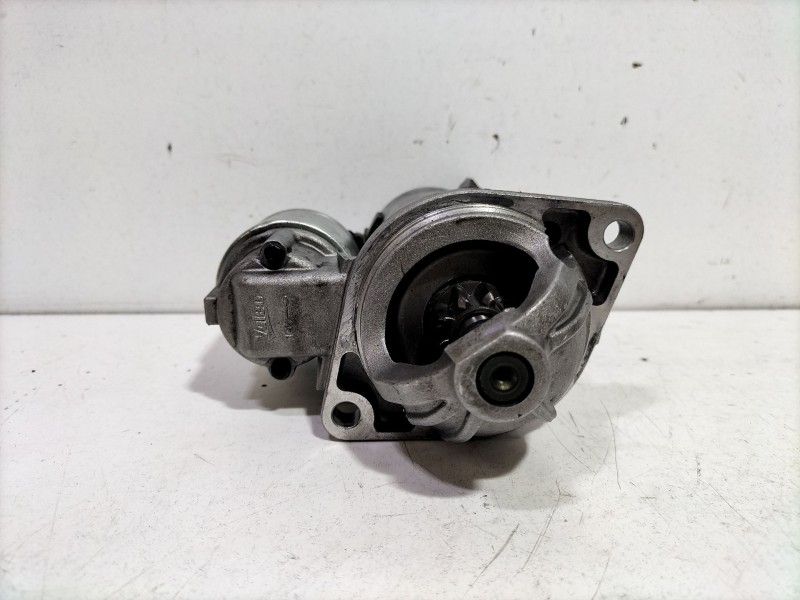 Recambio de motor arranque para mercedes-benz clase b (w245) 200 cdi (245.208) referencia OEM IAM A006151030180  
