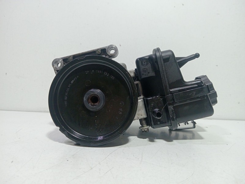 Recambio de bomba direccion para mercedes-benz clase e (w212) e 220 cdi / bluetec (212.001, 212.002) referencia OEM IAM A0064664