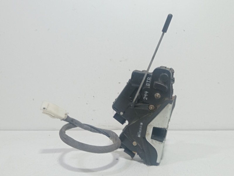 Recambio de cerradura puerta trasera derecha para bmw 3 (e46) 320 d referencia OEM IAM 244BTR  
