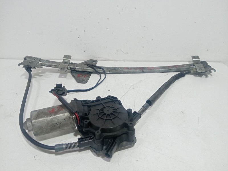 Recambio de elevalunas delantero derecho para peugeot partner (s2) 2.0 hdi cat referencia OEM IAM 213342  