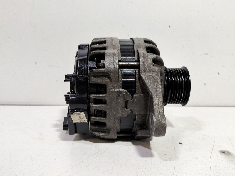 Recambio de alternador para fiat ducato autobús (250_) 130 multijet 2,3 d 4x4 referencia OEM IAM 504385134  