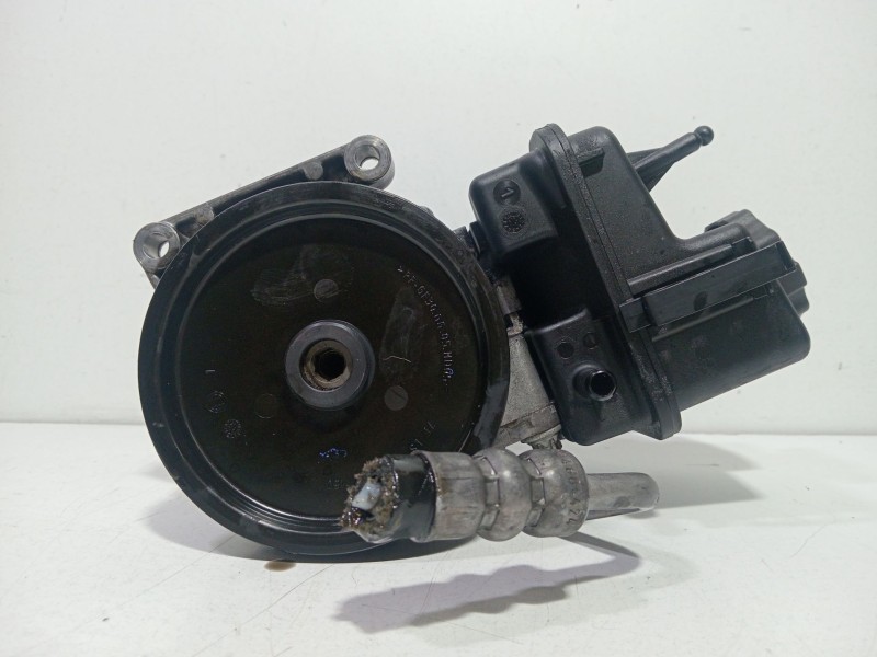 Recambio de bomba direccion para mercedes-benz clase c (w204) c 200 cdi (204.001) referencia OEM IAM A0064661501  