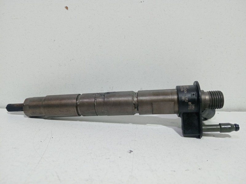 Recambio de inyector para bmw serie 3 berlina (e90) 320d referencia OEM IAM m4rc704  