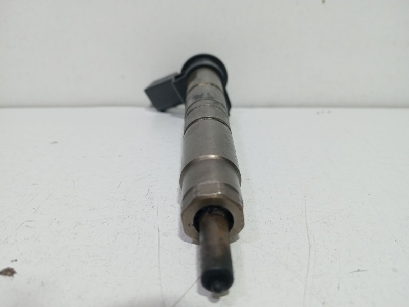 Recambio de inyector para bmw serie 3 berlina (e90) 320d referencia OEM IAM m4rc704  