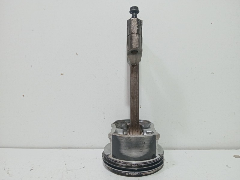 Recambio de juego 4 pistones para renault laguna iii (bt0/1) 2.0 16v turbo referencia OEM IAM M4RC704  