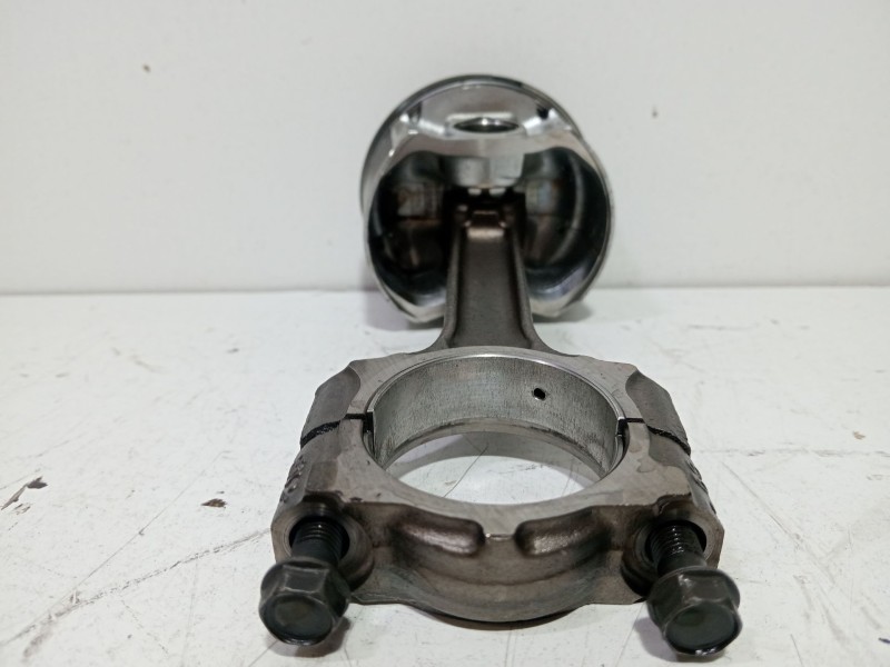 Recambio de juego 4 pistones para renault laguna iii (bt0/1) 2.0 16v turbo referencia OEM IAM M4RC704  