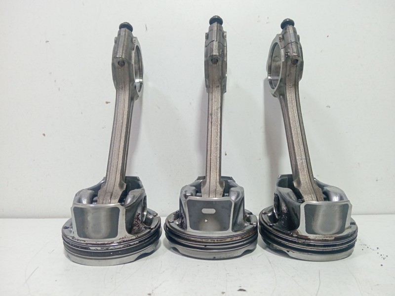 Recambio de juego 4 pistones para peugeot 308 ii (lb_, lp_, lw_, lh_, l3_) 1.2 thp 130 referencia OEM IAM HN02  
