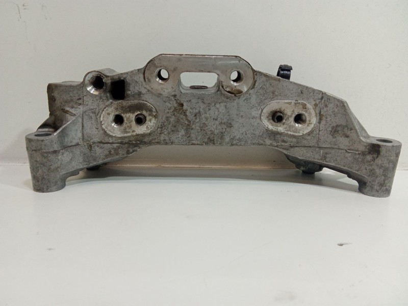 Recambio de soporte motor para peugeot 308 ii (lb_, lp_, lw_, lh_, l3_) 1.2 thp 130 referencia OEM IAM 9674960380  