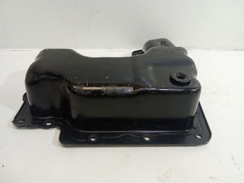 Recambio de carter para peugeot 308 ii (lb_, lp_, lw_, lh_, l3_) 1.2 thp 130 referencia OEM IAM 980236678002  