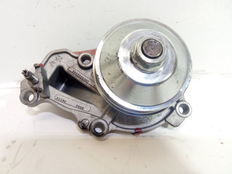 Recambio de bomba agua para peugeot 308 ii (lb_, lp_, lw_, lh_, l3_) 1.2 thp 130 referencia OEM IAM 9803094380  