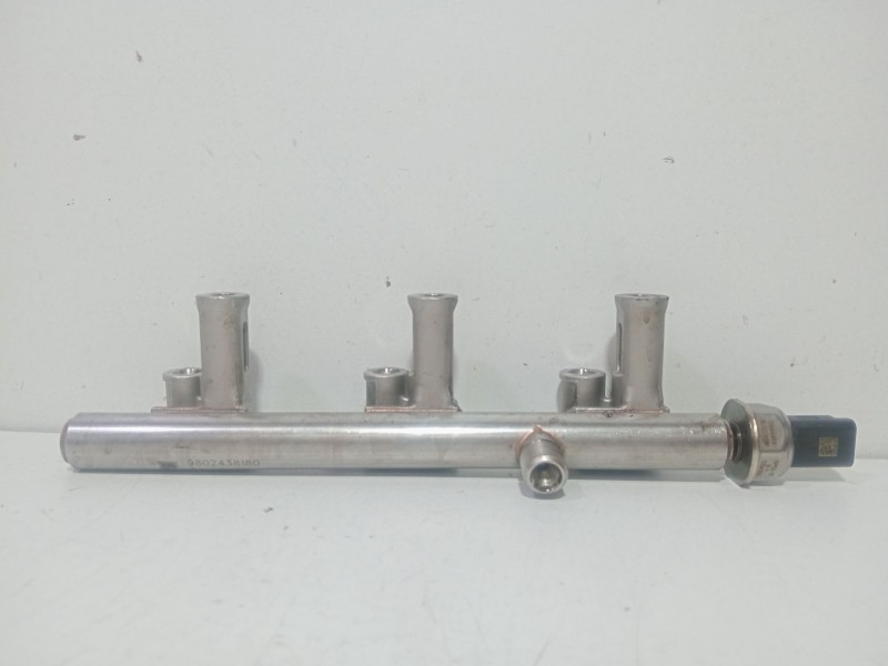 Recambio de rampa inyectora para peugeot 308 ii (lb_, lp_, lw_, lh_, l3_) 1.2 thp 130 referencia OEM IAM   