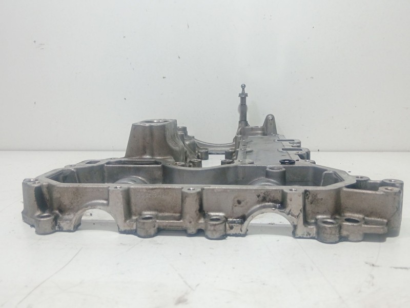 Recambio de tapa balancines para peugeot 308 ii (lb_, lp_, lw_, lh_, l3_) 1.2 thp 130 referencia OEM IAM 9675306110  