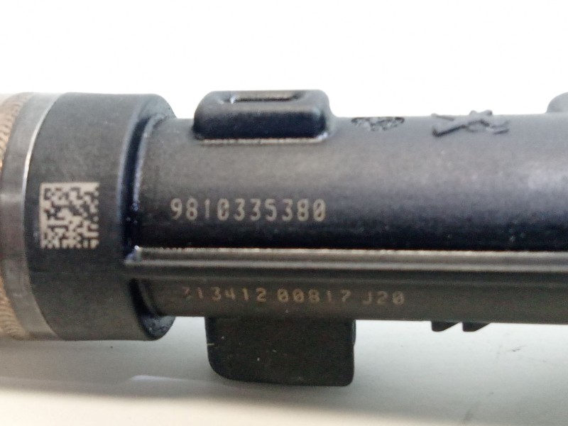 Recambio de inyector para peugeot 308 ii (lb_, lp_, lw_, lh_, l3_) 1.2 thp 130 referencia OEM IAM 9810335380  