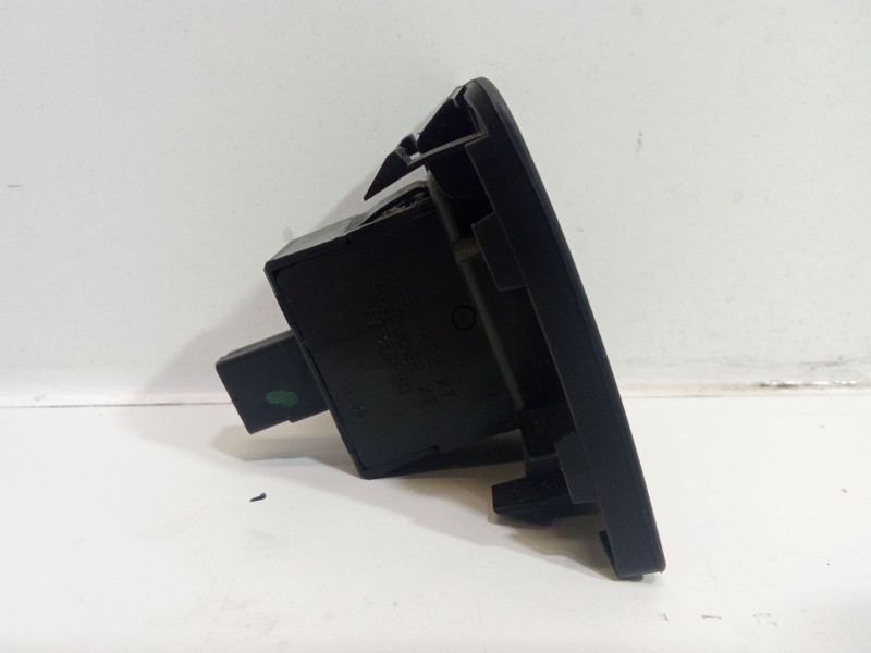 Recambio de interruptor para peugeot 407 (6d_) 2.0 hdi 135 (6drhrh, 6drhre, 6drhrg, 6drhrj) referencia OEM IAM 9644570777  