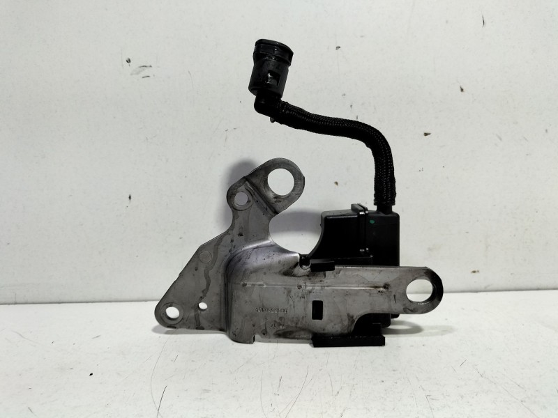 Recambio de valvula aire adicional para peugeot 308 ii (lb_, lp_, lw_, lh_, l3_) 1.2 thp 130 referencia OEM IAM 9807593380  