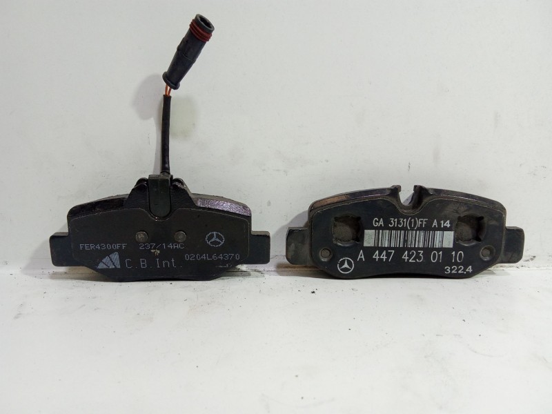 Recambio de pastillas de freno para mercedes-benz clase v (w447) v 200 cdi / d 4-matic (447.811, 447.813, 447.815) referencia OE