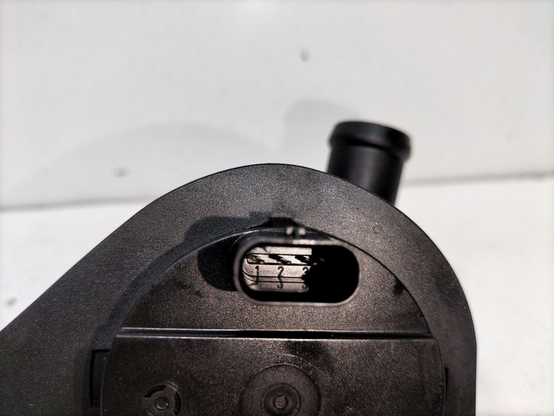 Recambio de bomba agua para seat ateca (kh7, khp) 1.0 tsi referencia OEM IAM 5Q0965567  