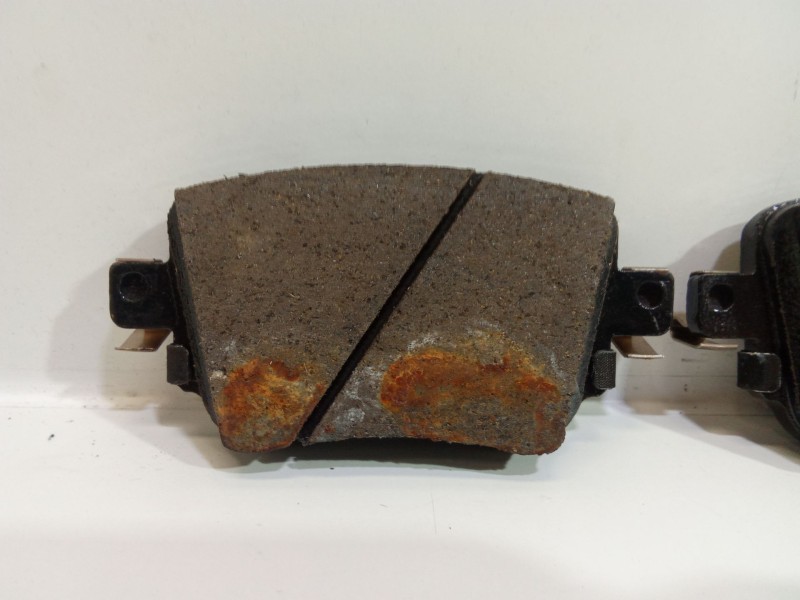 Recambio de pastillas de freno para volkswagen passat b5.5 (3b3) 2.0 referencia OEM IAM 5NO415C  