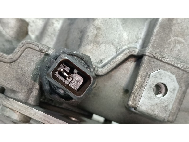 Recambio de enfriador aceite motor para bmw serie 3 berlina (e90) 320d referencia OEM IAM 7787072  