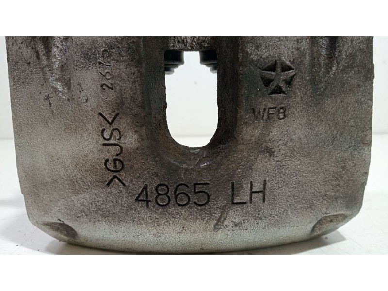 Recambio de pinza freno delantera izquierda para jeep grand cherokee iv (wk, wk2) 3.0 crd v6 4x4 referencia OEM IAM 4865LH  