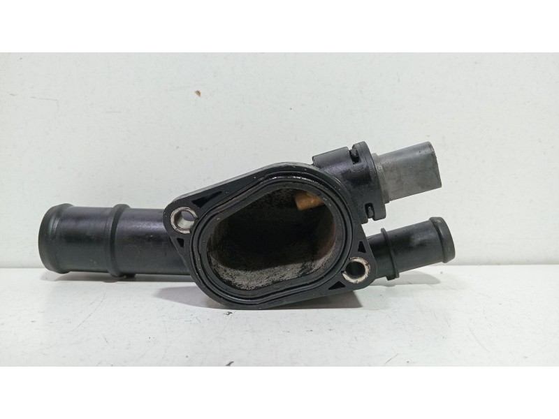 Recambio de termostato para volkswagen passat b6 (3c2) 2.0 tdi referencia OEM IAM 03G121132  
