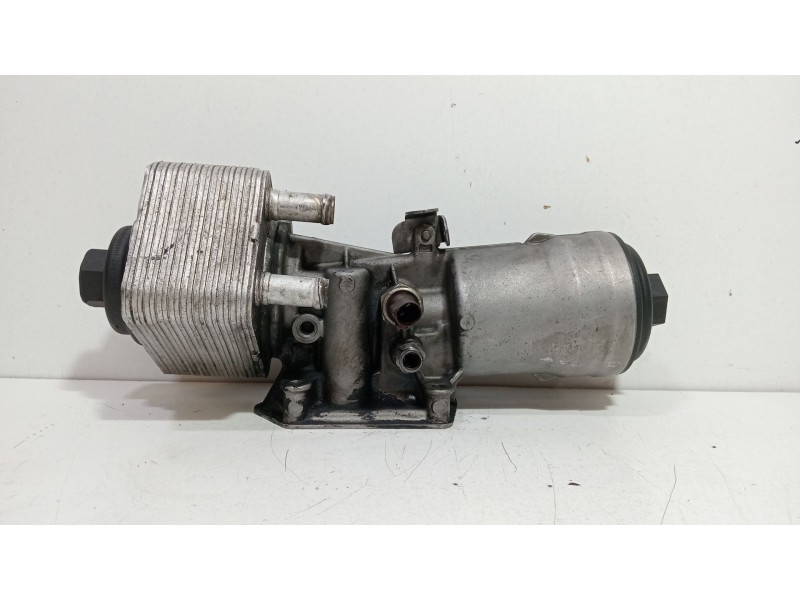 Recambio de enfriador aceite motor para volkswagen passat b6 (3c2) 2.0 tdi referencia OEM IAM 0451153896  