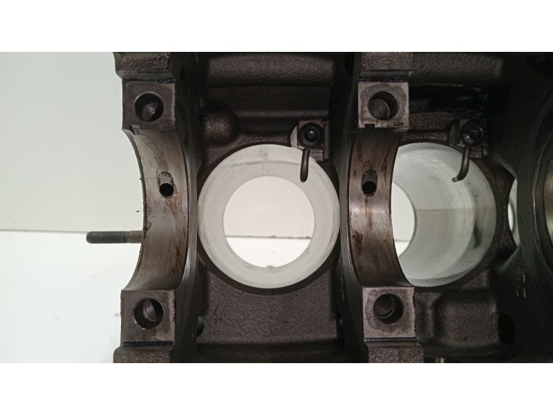 Recambio de bloque para volkswagen passat b6 (3c2) 2.0 tdi referencia OEM IAM BMP013569  