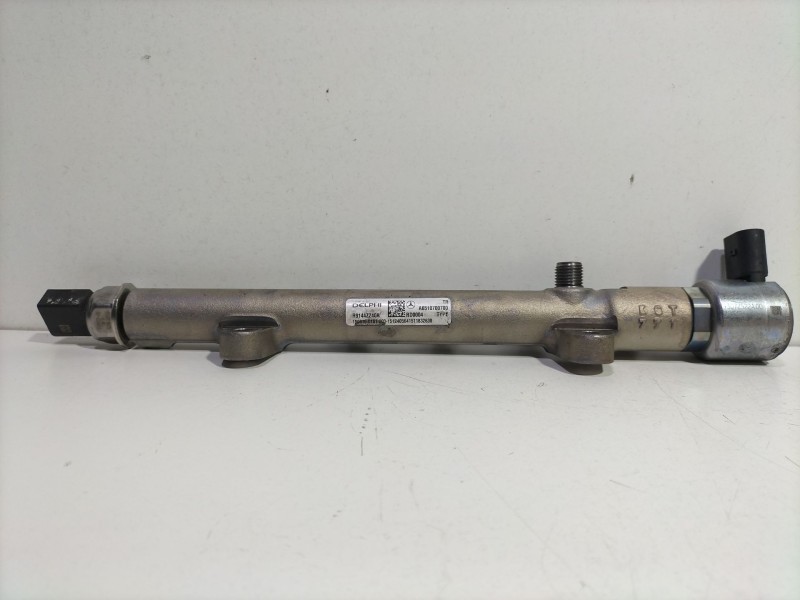 Recambio de rampa inyectora para mercedes-benz clase c (w204) c 220 cdi (204.002) referencia OEM IAM A6510700700  