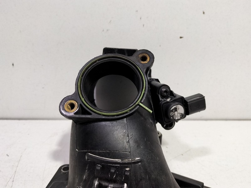 Recambio de tubo para mercedes-benz sprinter 3-t furgoneta (b903) 313 cdi (903.663, 903.662, 903.661) referencia OEM IAM A651090