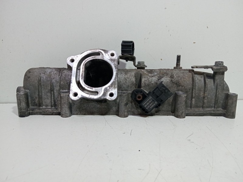 Recambio de colector admision para iveco daily iv furgoneta 35c12 v, 35c12 v/p, 35s12 v, 35s12 v/p referencia OEM IAM 504072063 