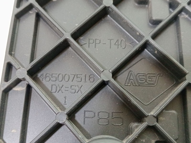 Recambio de portalamparas para iveco daily caja cerrada (2006 =>) 2.3 diesel cat referencia OEM IAM 465007516  