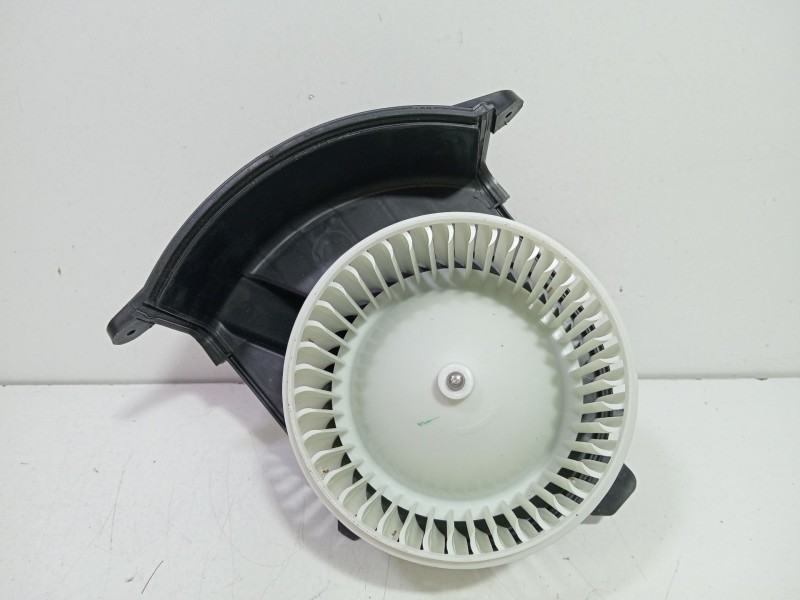 Recambio de ventilador calefaccion para renault master iii furgoneta (fv) 2.3 dci 165 rwd (fv0p, fv0u, fv10, fv12) referencia OE
