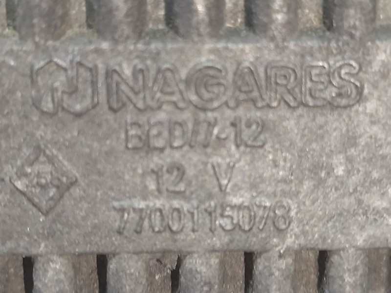 Recambio de caja precalentamiento para renault megane ii berlina 5p 1.5 dci diesel referencia OEM IAM 7700115078  