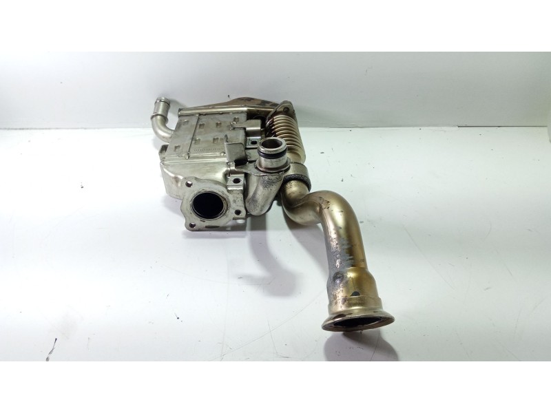 Recambio de enfriador egr para mercedes-benz clase e lim. (w213) e 220 d (213.004) referencia OEM IAM A6541400200  