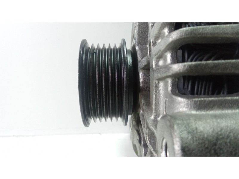 Recambio de alternador para bmw x3 (e83) 2.0d referencia OEM IAM 477890317  