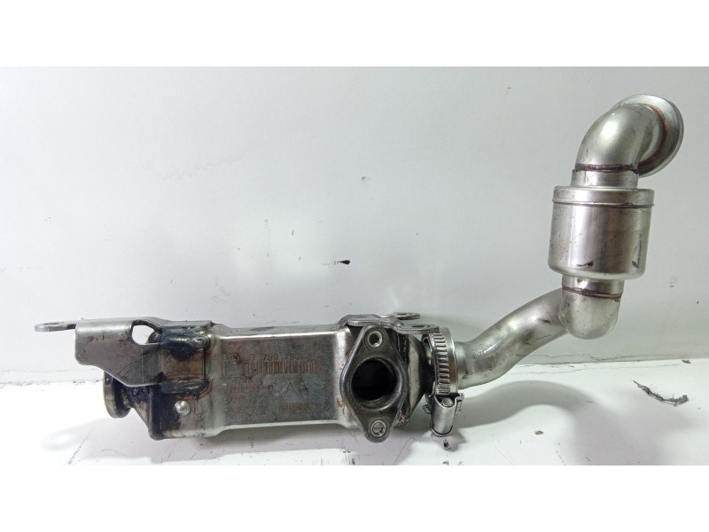 Recambio de enfriador egr para bmw 3 (e46) 320 d referencia OEM IAM 778979001  