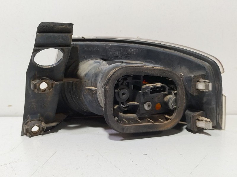 Recambio de piloto trasero izquierdo para seat ibiza (6l1) 1.9 tdi referencia OEM IAM 6L6945095A   Recambio de piloto trasero izquierdo para seat ibiza (6l1) 1.9 tdi referencia OEM IAM 6L6945095A
