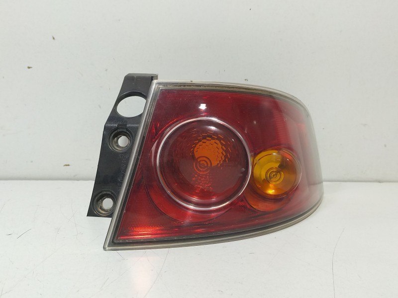 Recambio de piloto trasero derecho para seat ibiza (6l1) 1.9 tdi referencia OEM IAM 6L6945096C  