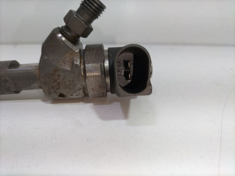 Recambio de inyector para mercedes-benz vito (w638) caja cerrada 113  (638.014) referencia OEM IAM A611070887   Recambio de inyector para mercedes-benz vito (w638) caja cerrada 113  (638.014) referencia OEM IAM A611070887