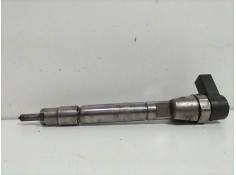 Recambio de inyector para mercedes-benz vito (w638) caja cerrada 113  (638.014) referencia OEM IAM A6110700687  