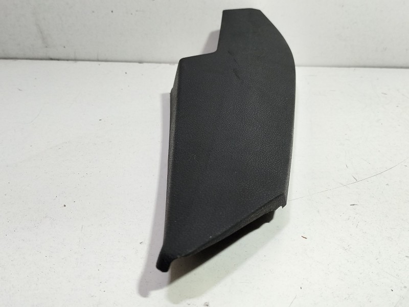 Recambio de moldura para mercedes-benz clase b (w245) referencia OEM IAM 1697200411  