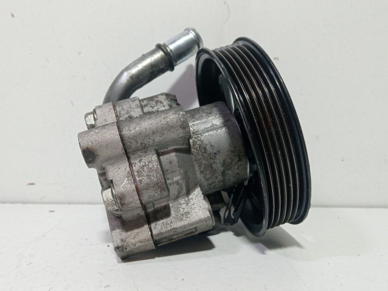 Recambio de bomba direccion para opel astra j (p10) 1.7 cdti (68) referencia OEM IAM 13268906  