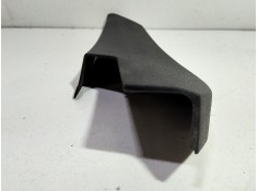 Recambio de moldura para mercedes-benz clase b (w245) referencia OEM IAM 1697200311   2