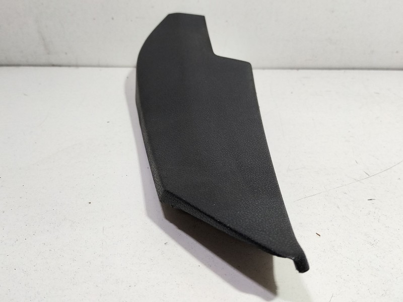 Recambio de moldura para mercedes-benz clase b (w245) referencia OEM IAM 1697200311  