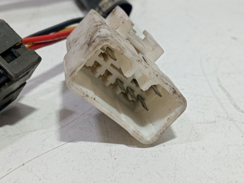 Recambio de mando multifuncion para hyundai h100 furgoneta 2.5 d referencia OEM IAM 934004A760   Recambio de mando multifuncion para hyundai h100 furgoneta 2.5 d referencia OEM IAM 934004A760
